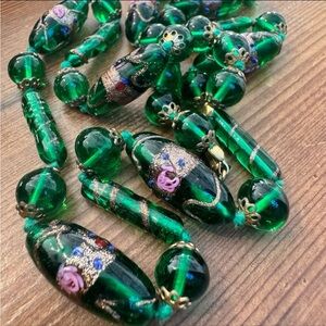 Elegant Green Beaded Necklace